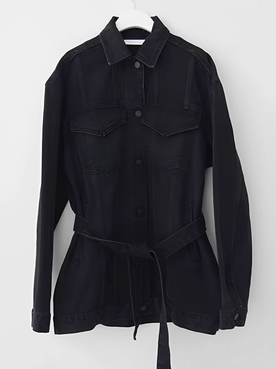 Casaco Jeans Alongado com Cinto Faixa e Botões – Ariana