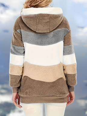 Casaco Peluciado com Capuz Bolsos e Zíper Frontal  – Adara