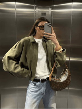 Jaqueta Bomber Oversized em Camurça com Recortes – Ione