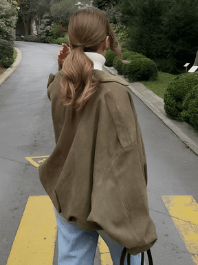 Jaqueta Bomber Oversized em Camurça com Recortes – Ione