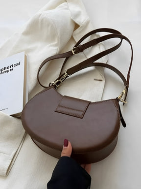 Bolsa Feminina De Ombro Meia Lua em Couro PU com Alça Ajustável - Patricia
