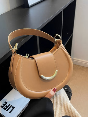 Bolsa Feminina De Ombro Meia Lua em Couro PU com Alça Ajustável - Patricia