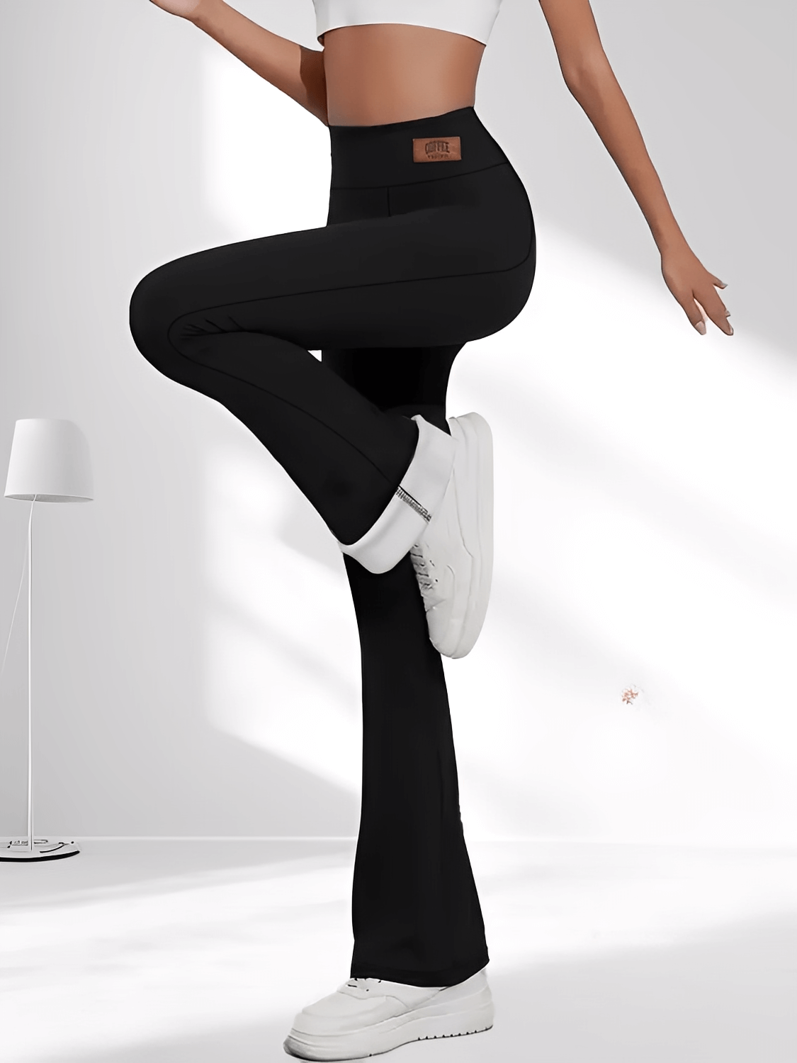 Calça Flare Levanta Bumbum com Forro Peluciado e Cintura Alta - Magnólia