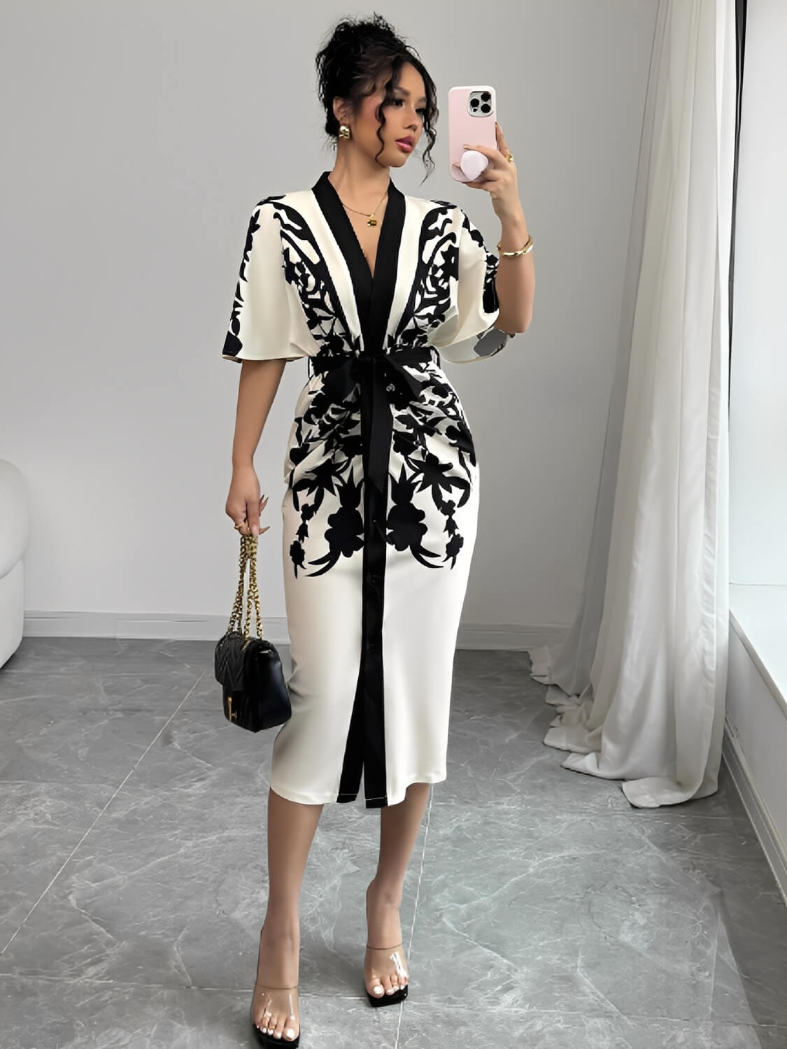 Vestido Midi Floral Arabesco com Manga Morcego e Cinto-Faixa - Inez