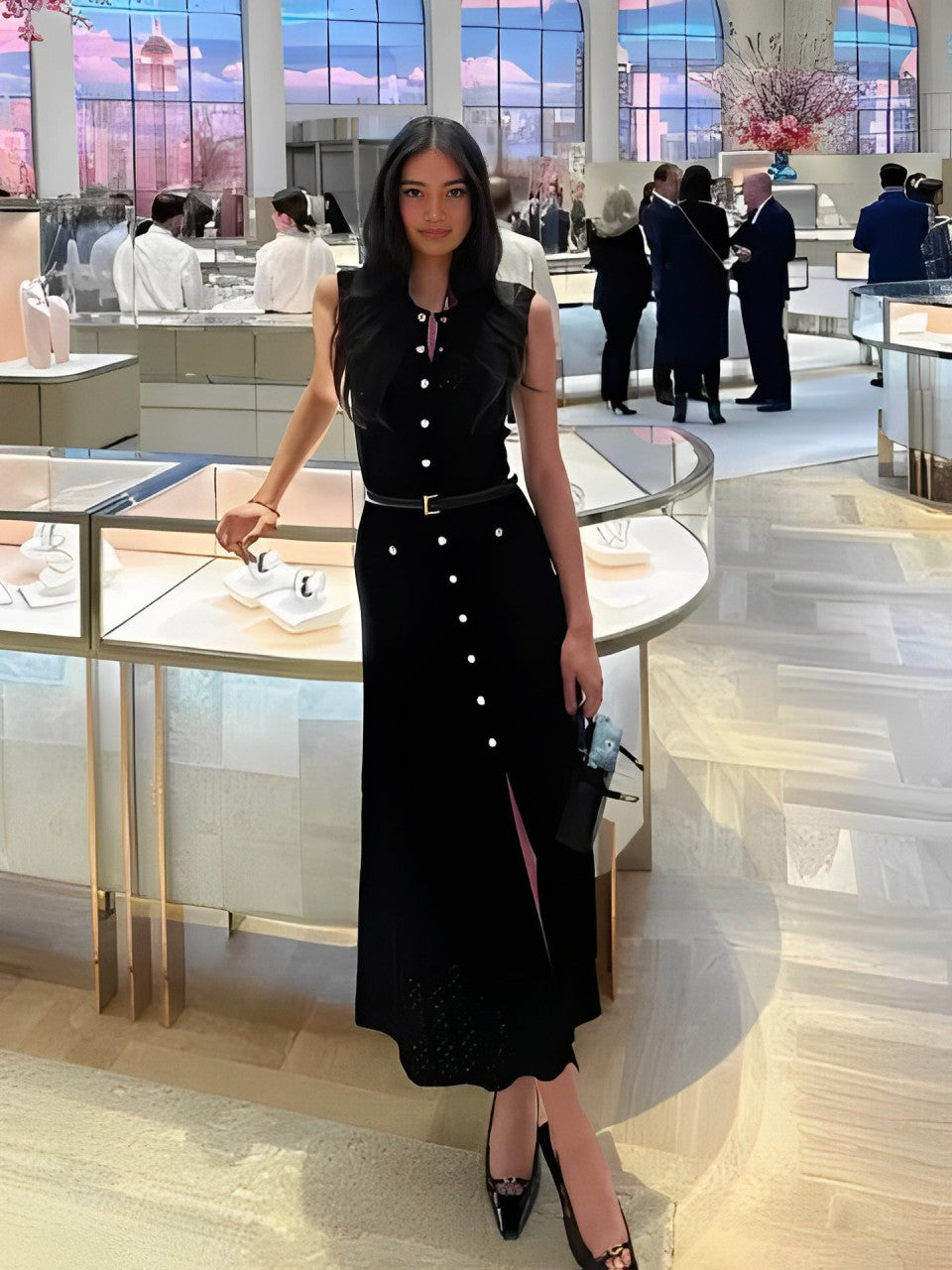 Vestido Midi de Tricô Sem Mangas com Abertura Frontal de Botões – Manon